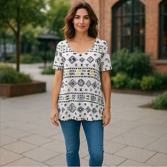 LulaRoe Simply Comfortable Top Size L - Picture 1 of 8